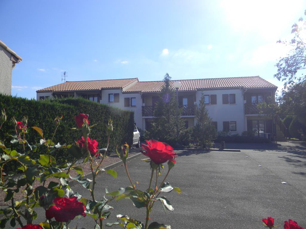 Residence Hoteliere Helios Jonzac Exterior foto