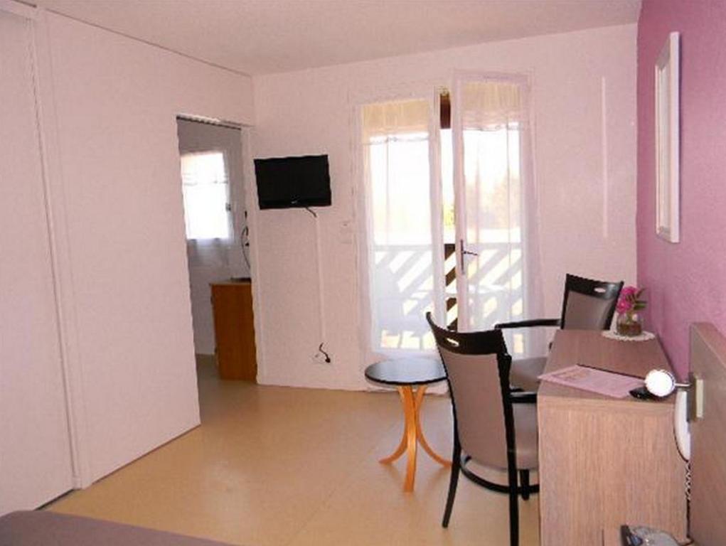 Residence Hoteliere Helios Jonzac Zimmer foto